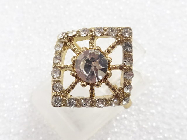 クリスタル　指輪(11.5号)